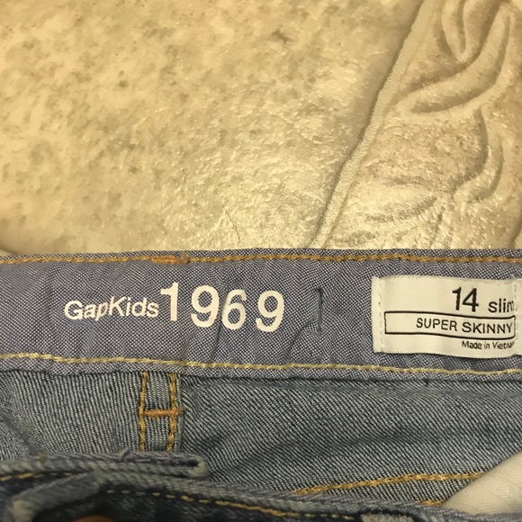 GAP Kids Super Skinny Jeans - Picture 3 of 3